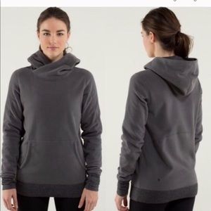 Lululemon pullover NWOT